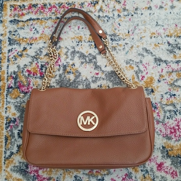 michael kors chain strap